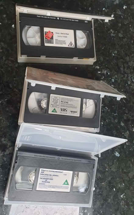 Photo of free 3 VHS Tapes for Younger Children (Chelmer Village CM2) #3