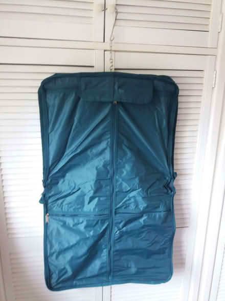 Photo of free Travel Holdall (Malvern Wells WR14) #2