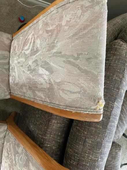 Photo of free 6 dining chairs Bethany area (Bethany) #2