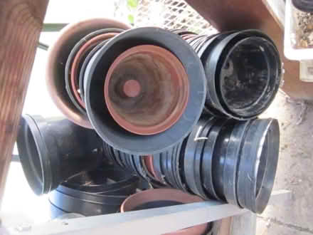 Photo of free Plastic flower pots (Morton NR9) #2