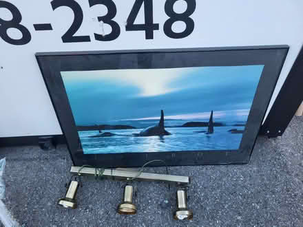 Photo of free Curbside Alert (Carlington) #3