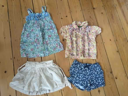 Photo of free Girls summer clothes 4yo (N16) #1