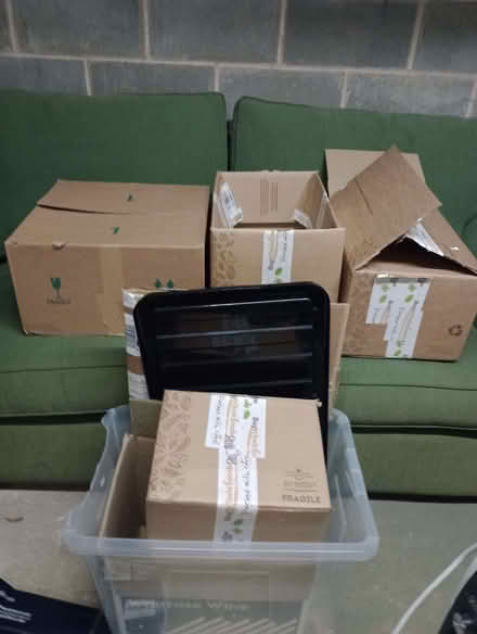 Photo of free Medium-sized and large cardboard boxes (Wirksworth DE4) #1