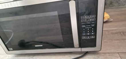 Photo of free Microwave (HU5 Hull) #1