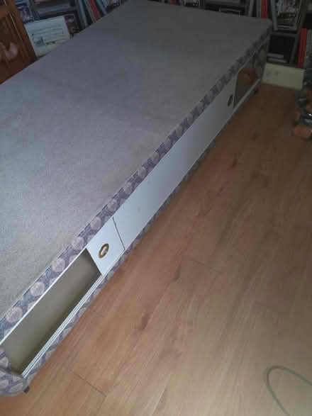 Photo of free Single divan bed base (S35 oughtibridge) #2