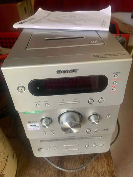 Photo of free stereo (Haslingfield CB23) #1