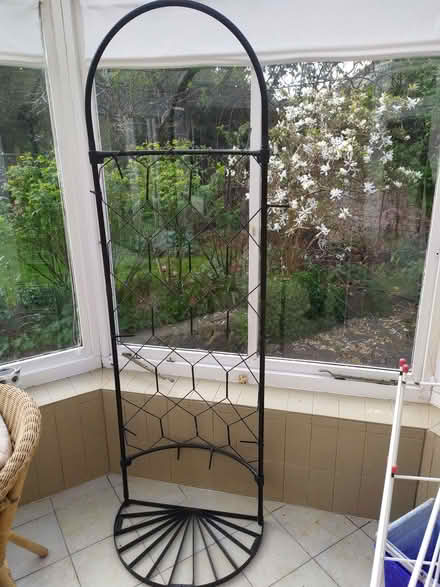 Photo of free Agriframes plant pot support (Stanford in the Vale SN7) #1