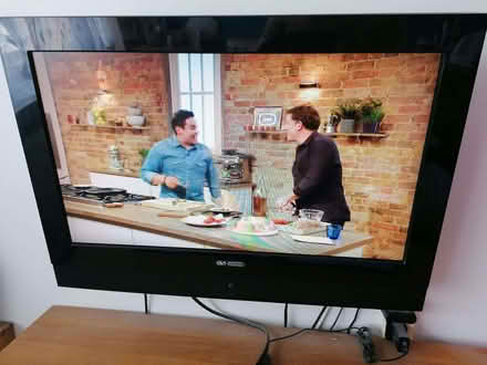 Photo of free 32 inch TV (CT12) #2