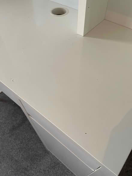 Photo of free White IKEA desk (Orpington, BR6) #4