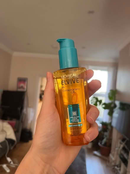 Photo of free A couple of body sprays + 1 hair oil (New Catton NR3) #1
