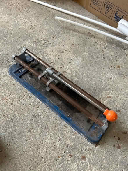 Photo of free Draper tile cutter (Saltdean BN2) #1