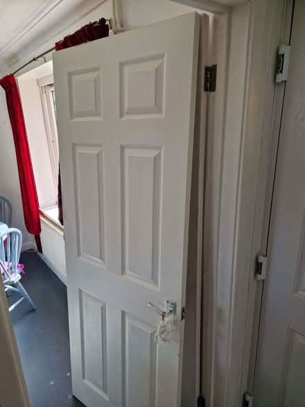 Photo of free White Internal Door (Sandhurst TN18) #3