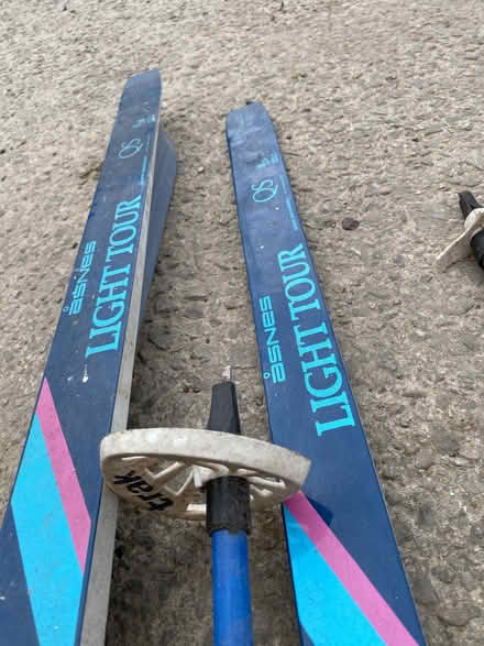 Photo of free Touring skiis (New Hutton LA8) #2
