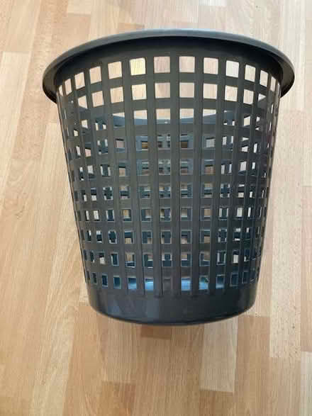 Photo of free Waste paper basket/bin (Thames Ditton KT7) #2