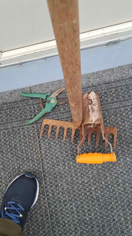 Photo of free Garden Tools (Stubbington PO14) #3