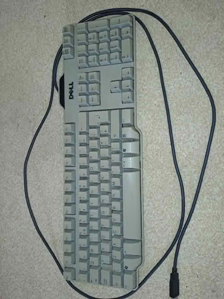 Photo of free Dell USB keyboard (Stanstead Abbotts SG12) #1