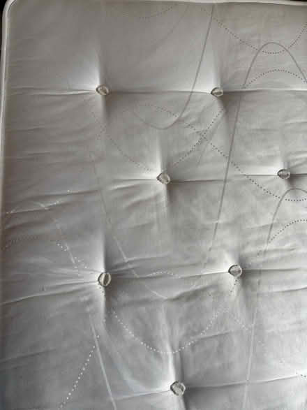 Photo of free Dreams ‘Fenton’ Double Mattress 135 (Enderby LE19) #3