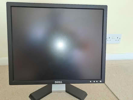 Photo of free Dell computer monitor (Stanstead Abbotts SG12) #1