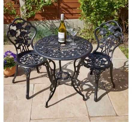 Photo of Metal outside table (Epsom) #1