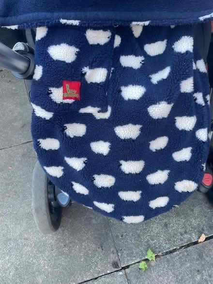 Photo of free Maxi cosi pram with bassinet (Reddish SK5) #4