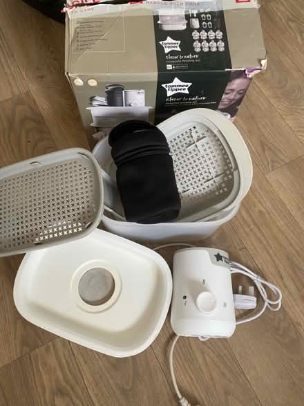 Photo of free Electric baby bottle steriliser (De557aa) #2