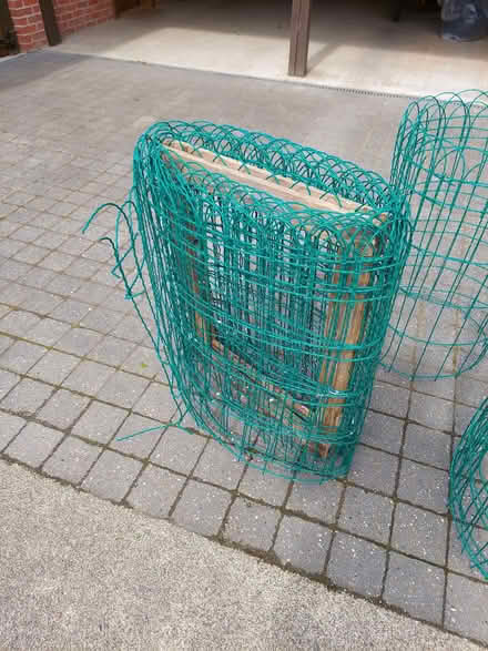 Photo of free fencing green (Rail Croft PO7) #1