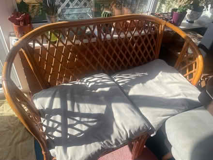 Photo of free Wicker bench and pillows (Ng10 3da) #2