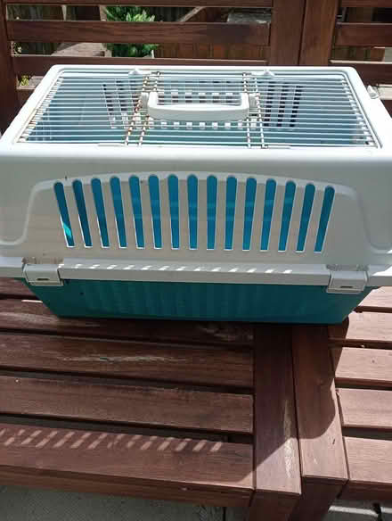 Photo of free Pet carrier (Weybridge KT13) #2