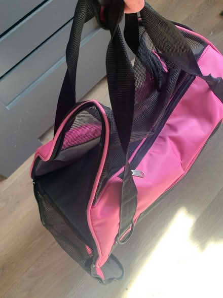 Photo of free Cat carrier (De7 9la) #1