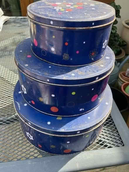 Photo of free cake tins (Eynsham OX29) #1