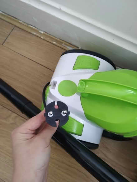 Photo of free Vacuum with European plug (E11 leytonstone) #3