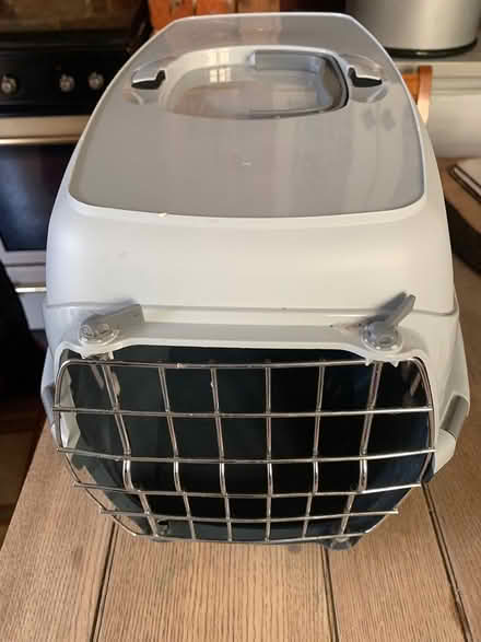 Photo of free pet carrier (Great Holland) #3
