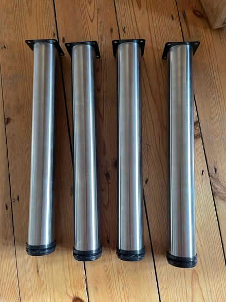 Photo of free 4 table or bed legs (Osney OX2) #1