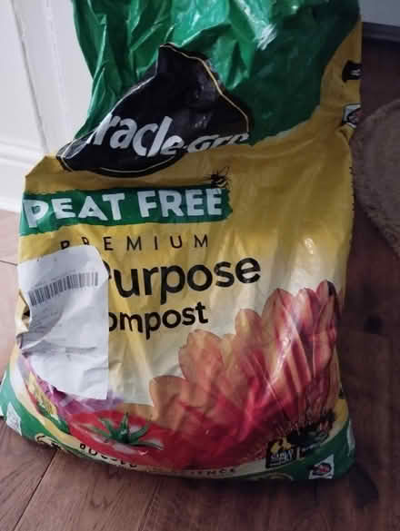 Photo of free Compost, half a bag (G42 9RW) #1
