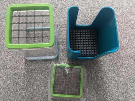 Photo of free Apex Finger chipser - dice veg (Stonebridge - NW10) #3