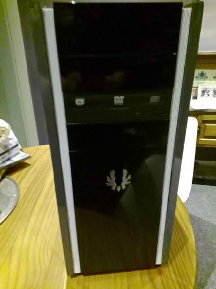 Photo of Computer or Empty Case for project (Walton on the Hill L4) #1