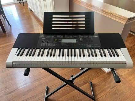 Photo of free Keyboard - Yamaha 61 key (FFX/Centreville near Costco) #1