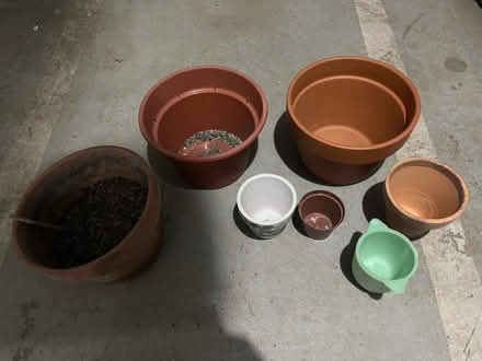 Photo of free Assorted pots for planting (W. Harrison) #1