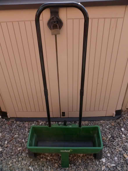 Photo of free Wesland Seed/Fertiliser spreader (Stainforth DN7) #1