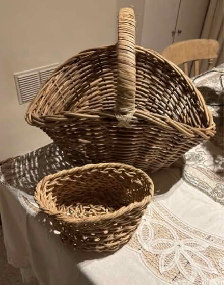 Photo of free Baskets (SY1) #1