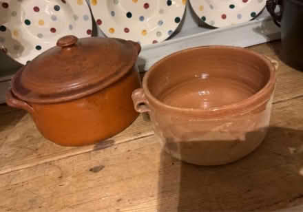 Photo of free Terracotta casserole dishes (SY1) #1