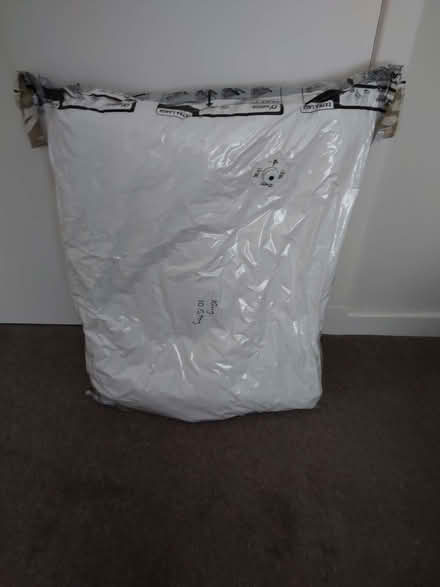 Photo of free M&S king-size duvet (10.5 tog) (Clerwood EH12) #2