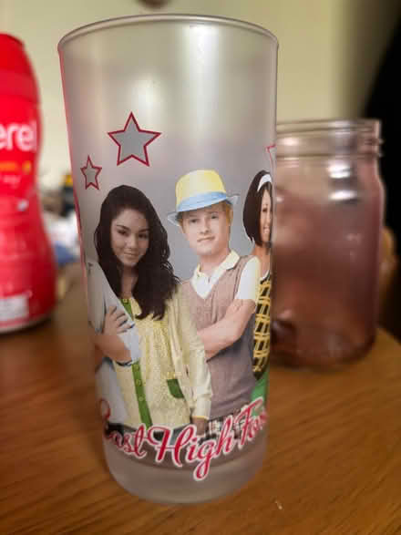 Photo of free Selection of Glasses (Marsh LA1) #2