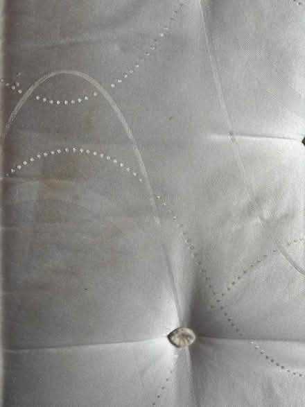 Photo of free Dreams ‘Fenton’ Double Mattress 135 (Enderby LE19) #4