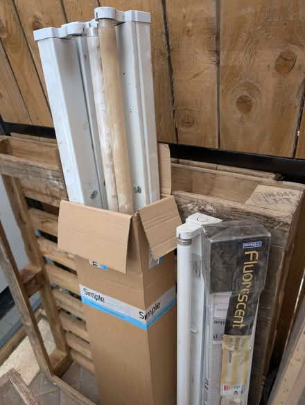 Photo of free Fluorescent tube lights (Beauchief S8) #1