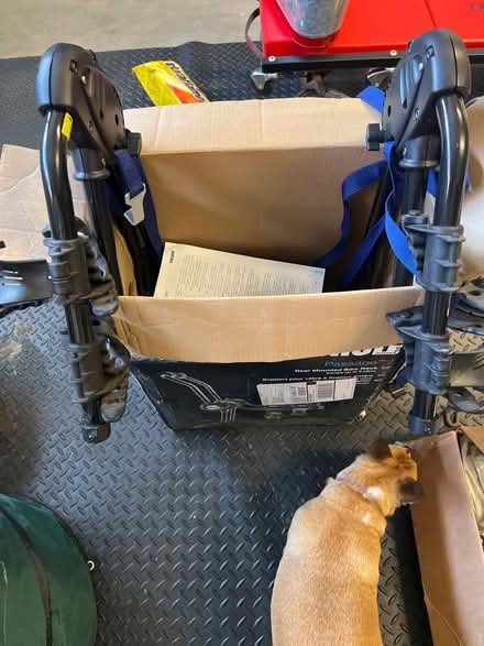 Photo of free Bike rack for car - Thule Passage 2 (Concord) #2