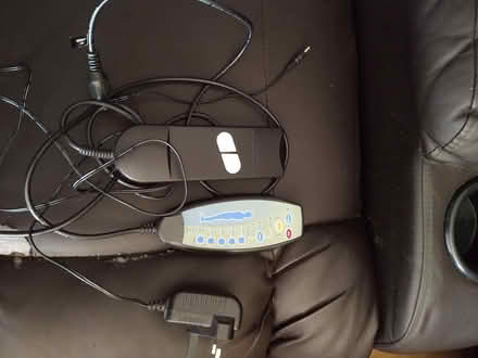 Photo of free heavy comfy massage chair (South Norwood SE25) #2