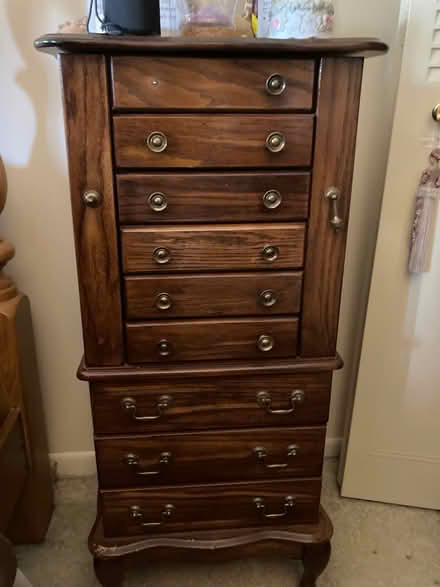 Photo of free Wooden jewelry box with drawers (Blue Island) #1