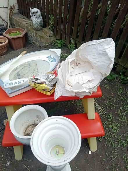 Photo of free China plates and misc (Leytonstone E11) #1