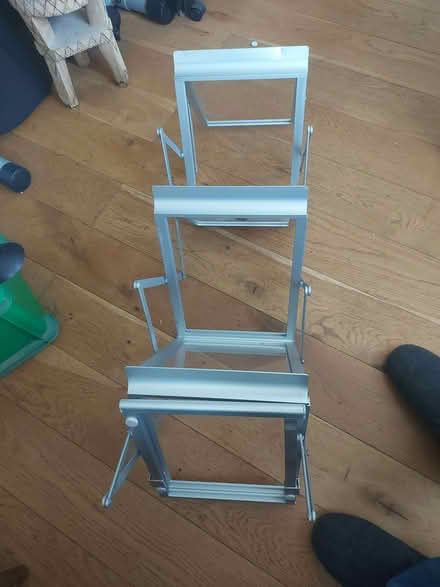 Photo of free Folding leaflet stand (Cutteslowe OX2) #2